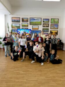 Фотография летней практики в пришкольном лагере Ромашка